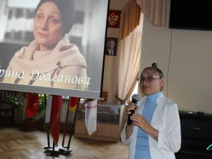 В областном Доме ветеранов прошла творческая встреча с заслуженной артисткой Ириной Долгановой, приуроченная к Дню российского кино