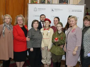 В Доме ветеранов прошло открытие областной эстафеты «Женская доблесть», приуроченной к 80-летию Победы.