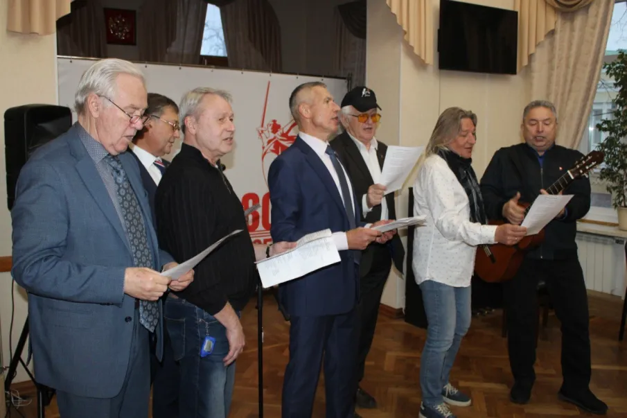 В день рождения Комсомола агитбригада «ВеК» провела творческую встречу в Доме Ветеранов