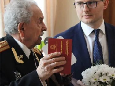 Авторская фотовыставка Максима Аршинова, посвященная ветеранскому движению