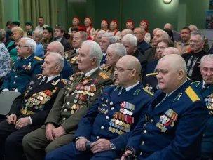 Чествуем Героев Отечества.