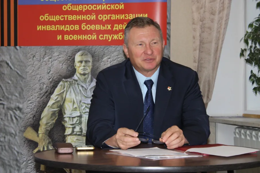 Ветеран боевых действий Игорь Андронов провел «Урок мужества в Доме ветеранов»