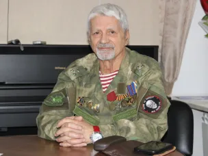 «Урок мужества в Доме ветеранов» провел ветеран войск правопорядка Юрий Стеценко