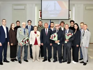 Ветераны-блокадники посетили Молодежную палату при Городской Думе Нижнего Новгорода