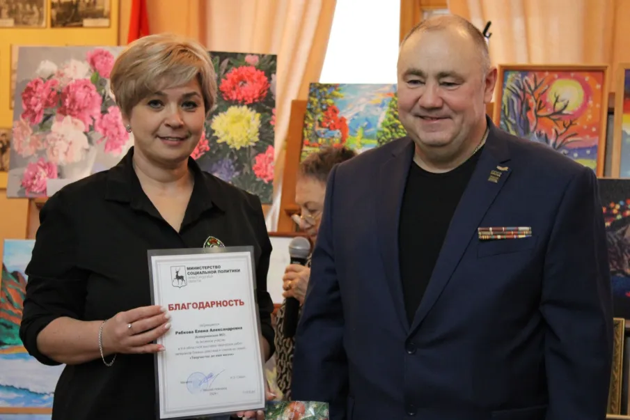 В Доме ветеранов наградили победителей и призеров выставки «Творчество во имя жизни»