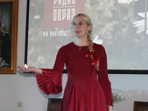 Дом ветеранов принял участие в организации концертной программы "Птица райская" к Дню семьи, любви и верности в Печерском монастыре