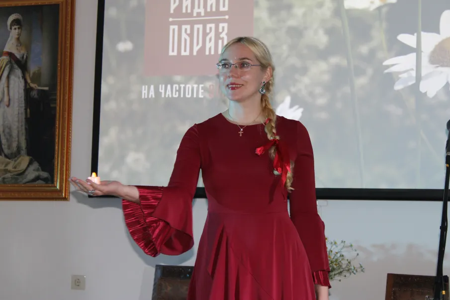 Дом ветеранов принял участие в организации концертной программы "Птица райская" к Дню семьи, любви и верности в Печерском монастыре