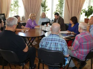 Проведено обсуждение конкурсов в рамках подпрограммы "Старшее поколение"