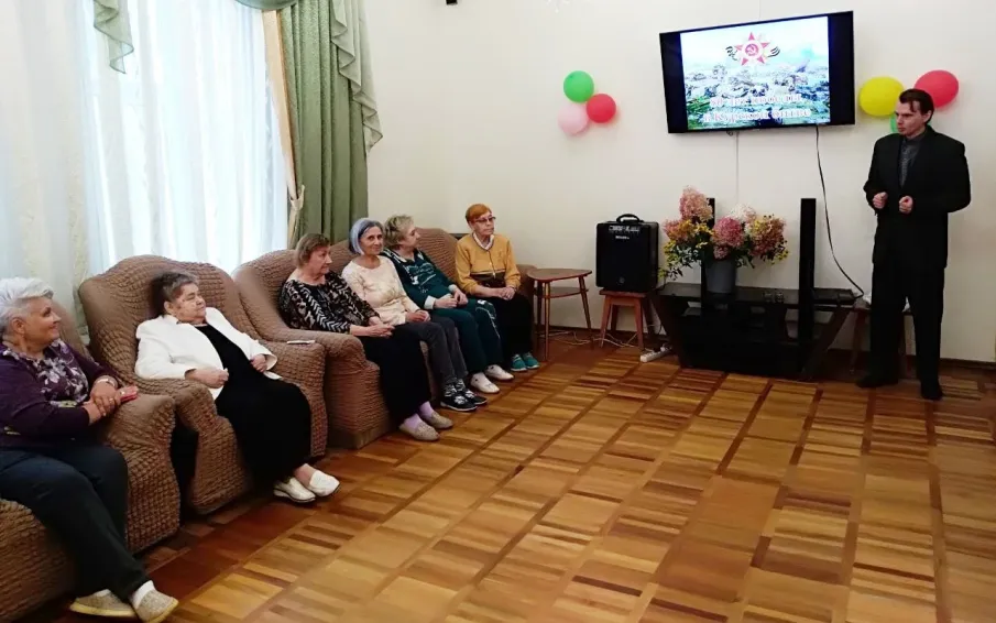 Патриотический лекторий в КЦСОН Нижегородского района