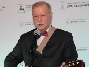 В «Ветеранской гостиной» Нижегородского областного Дома ветеранов прошла творческая встреча с Геннадием Суворовым