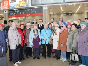 Нижегородские СМИ о поездке нижегородских ветеранов-блокадников в Санкт-Петербург