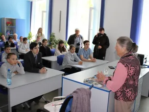 Нина Параничева провела урок мужества для школьников поселка Галибиха