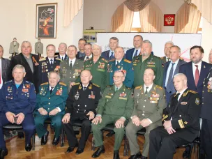 Руководители 14 ведущих ветеранских организаций региона провели праздничное офицерское собрание в Доме ветеранов
